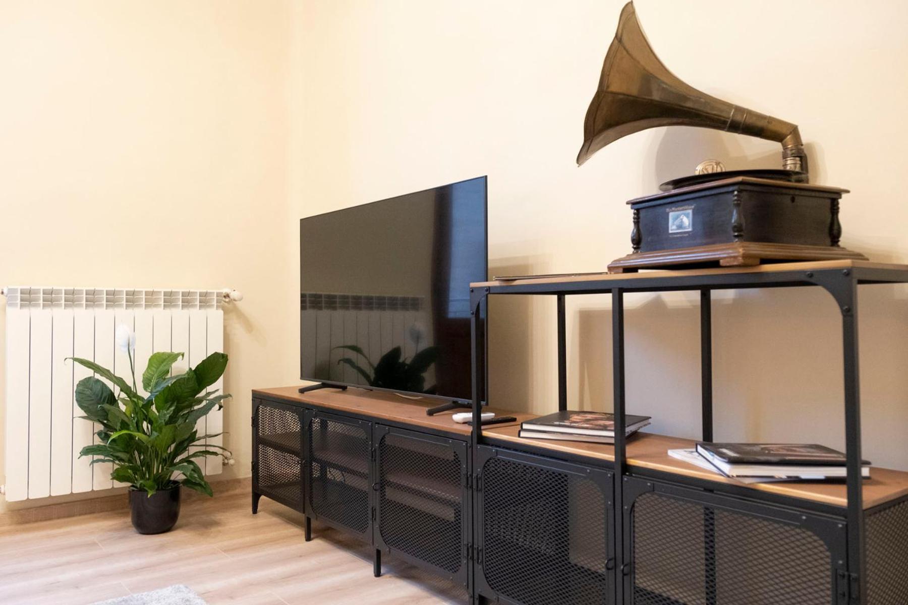 Апартаменты My Honeyed Corner Сиена Экстерьер фото